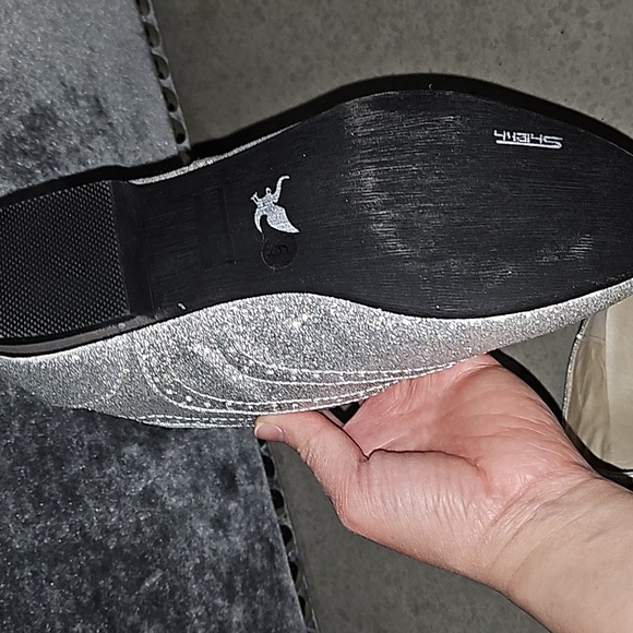New! Silver Glitter Sparkly Oxford Pointed Toe Slip On size 6 - Picture 5 of 6